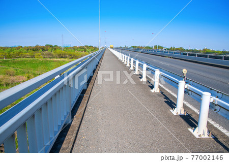 上江橋からの早春の風景　大宮方面 77002146