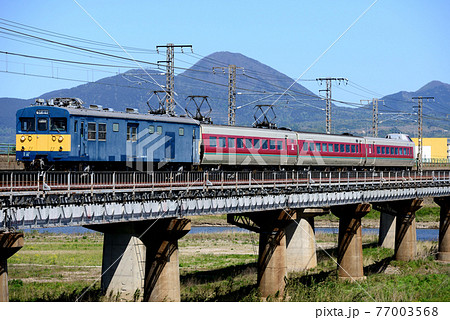 山陰本線を行く381系試運転列車 山陰本線を行く381系試運転列車 77003568