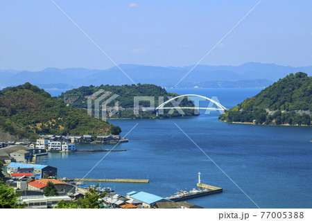 安芸灘とびしま海道の夏景色 御手洗地区の歴史の見える丘公園の展望 安芸灘とびしま海道の夏景色 御手洗地区の歴史の見える丘公園の展望 77005388