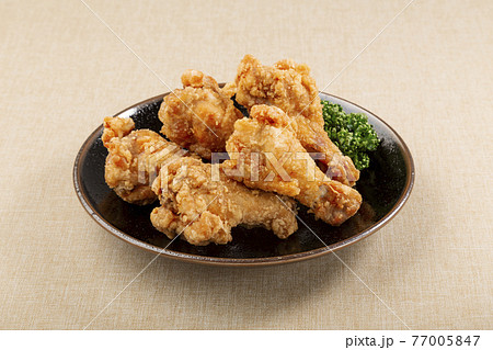 手羽元の唐揚げ 手羽元の唐揚げ 77005847