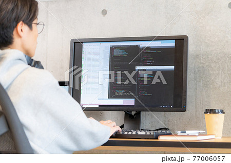 IT系エンジニアイメージ 77006057