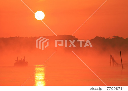印旛沼の日の出 印旛沼の日の出 77008714