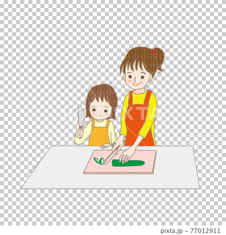 親子で料理 包丁でキュウリを切る 77012911
