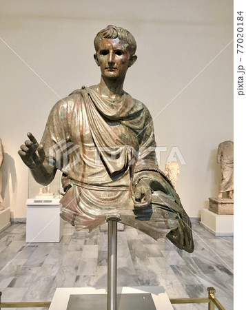 ギリシャ　アテネ国立考古学博物館　皇帝アウグストゥス像 77020184