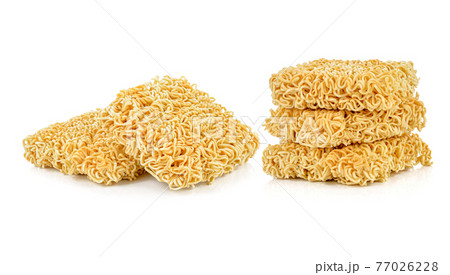 Dried instant noodles isolated on white background. 77026228