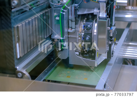 Automatic SMD pick and place machine assembling computer circuit board 77033797