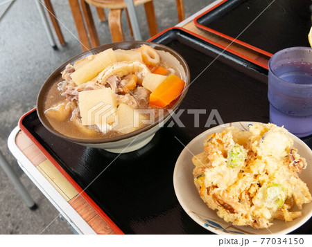 香川名物しっぽくうどんとかき揚げ 77034150