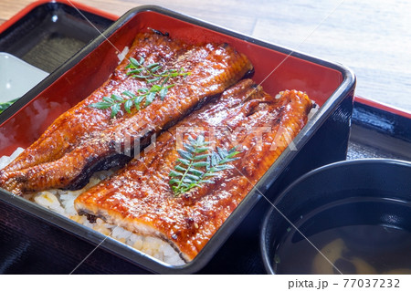 土用の丑の日は鰻重 77037232