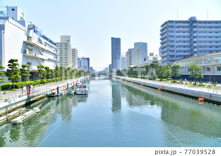 西深川橋/小名木川より東深川橋方面を望む(東京都江東区)【2021.4】 西深川橋/小名木川より東深川橋方面を望む(東京都江東区)【2021.4】 77039528