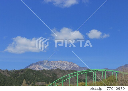 山と空 山と空 77040970