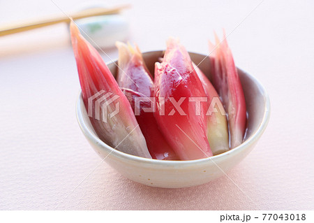 みょうがの甘酢漬け 77043018