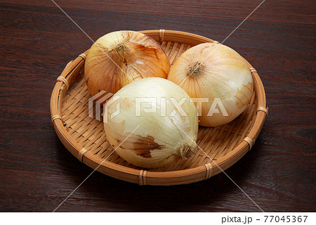 新玉ねぎ 77045367