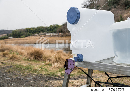 【オートキャンプ ポリタンクの水道】 【オートキャンプ ポリタンクの水道】 77047234