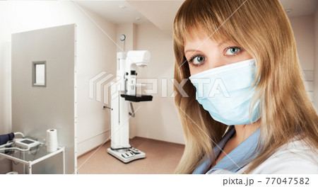 Female doctor mammologist or radiologist in the clinic Female doctor mammologist or radiologist in the clinic 77047582