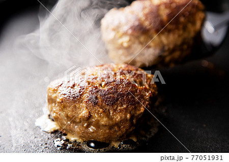 ハンバーグ　ハンバーグステーキ　 77051931