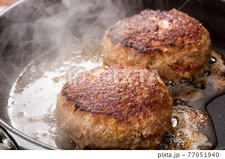 ハンバーグ　ハンバーグステーキ　 77051940