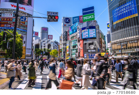 日本の東京都市景観 まん延防止下。まったく効果無し。脅威の人出。昨日大阪1220人感染＝19日、渋谷 77058680