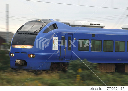 特急いなほ号（E653系車両／瑠璃色） 77062142