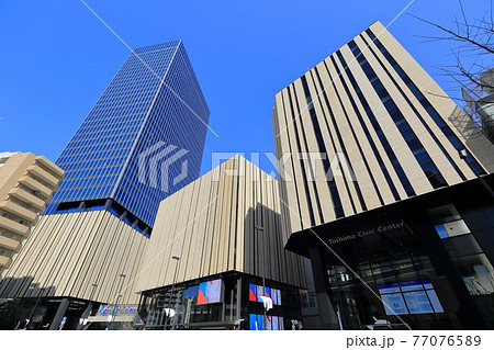 東京  池袋の都市風景  ハレザ池袋 77076589