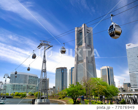 横浜みなとみらい地区とロープウェイ　神奈川県 77076949