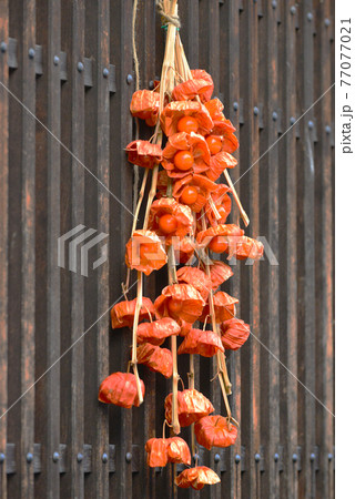 中山道・木曽路の奈良井宿　Nakasendo Narai-juku in Kisoji 77077021