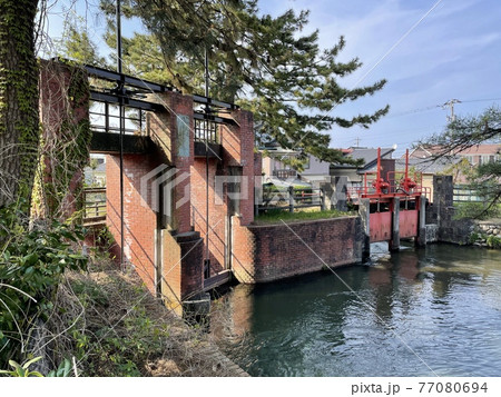 新庄の赤門 77080694