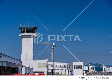 （静岡県）富士山静岡空港　管制塔 77081950