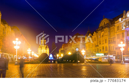 Victoriei Square with Orthodox Cathedral at dusk Victoriei Square with Orthodox Cathedral at dusk 77083174