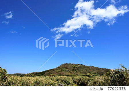 伊豆の山々　雲 77092538