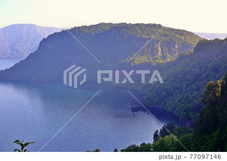十和田湖旧敢湖台から観える風景 77097146