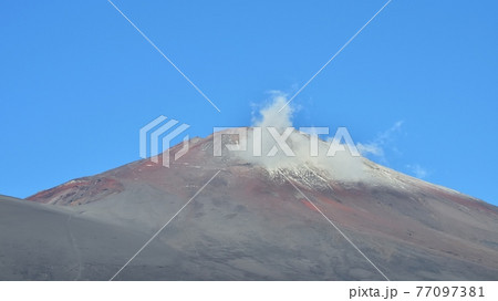 秋の富士山（御殿場口）151103am7:23 77097381