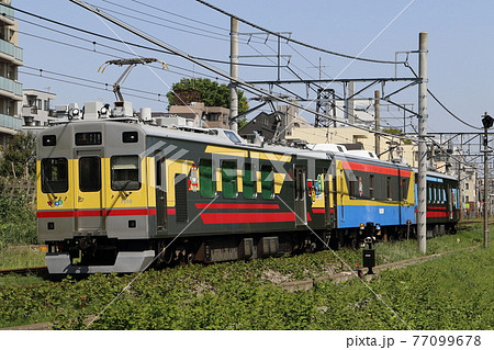 東急大井町線を走る検測車 TOQ-I 77099678