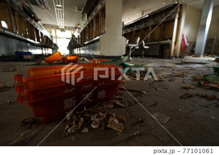 廃墟　廃パチンコ屋　パチンコ屋　廃遊技場　遊技場　長野県　長野市　新天地　パチンコ新天地 77101061