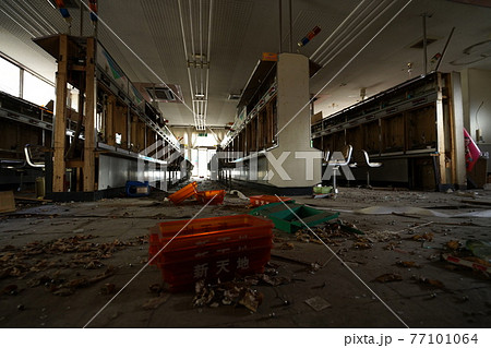 廃墟　廃パチンコ屋　パチンコ屋　廃遊技場　遊技場　長野県　長野市　新天地　パチンコ新天地 77101064