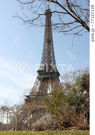 The Eiffel Tower in Paris, France The Eiffel Tower in Paris, France 77102106