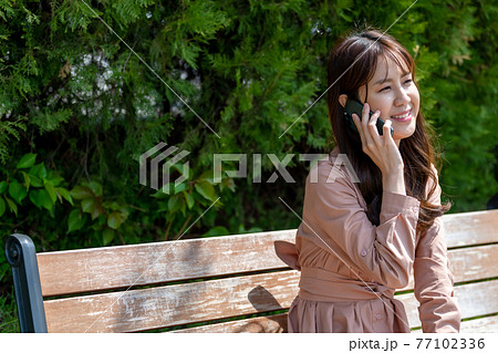 女性 女 女の子 77102336