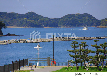 海を行く定期船 海を行く定期船 77102966