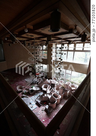 廃墟 大浴場 廃ホテル ホテル 廃旅館旅館 温泉旅館 宿泊施設 廃宿泊施設 廃墟 大浴場 廃ホテル ホテル 廃旅館旅館 温泉旅館 宿泊施設 廃宿泊施設 77103820