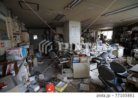 廃墟　大浴場　廃ホテル ホテル 廃旅館旅館 温泉旅館 宿泊施設 廃宿泊施設 77103861