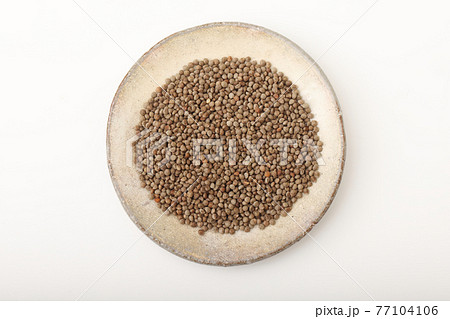 荏胡麻(エゴマ)　黒 77104106