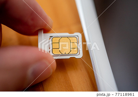 タブレットのSIMカード タブレットのSIMカード 77118961
