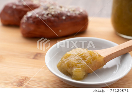 ルバーブ 77120371