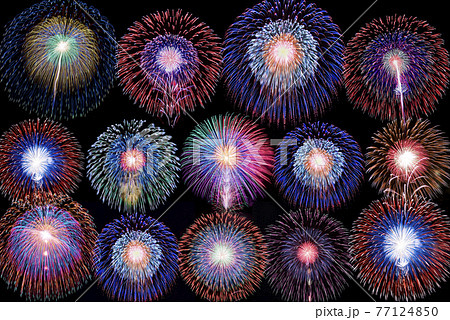夏イメージ 花火大会の写真素材