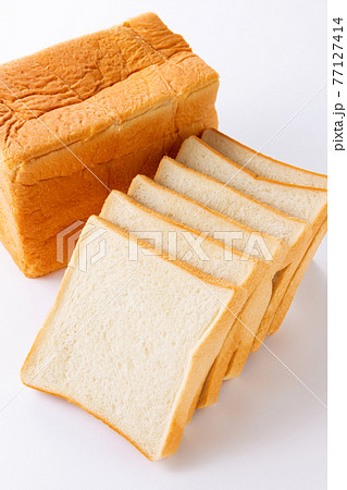食パンイメージ　白バック 77127414