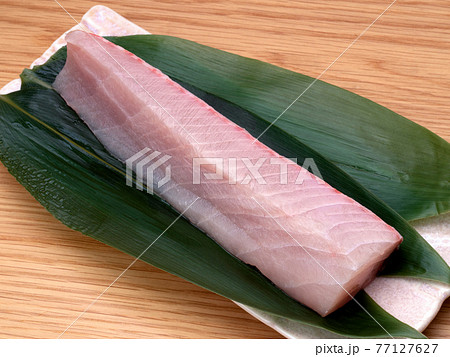 ヒラマサの刺身 77127627