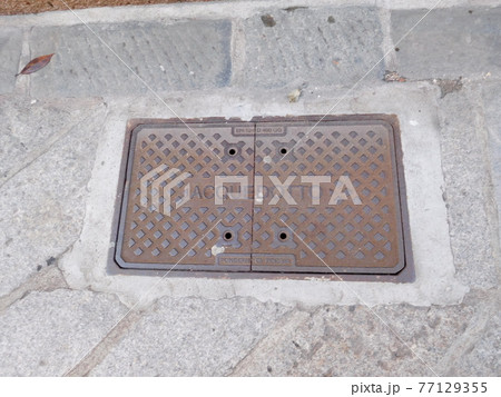 イタリア ジェノバ マンホール イタリア ジェノバ マンホール 77129355