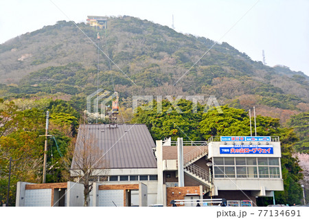 下関市の人気観光スポット火の山公園ロープウェイ 下関市の人気観光スポット火の山公園ロープウェイ 77134691