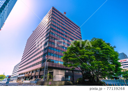 日本の東京都市景観 大規模ワクチン接種センターとなる大手町合同庁舎3号館などを望む＝東京・大手町 77139268