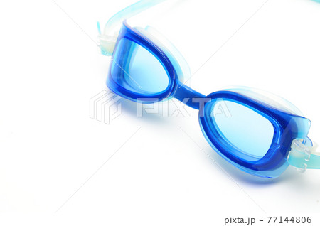 Swimming goggles on a white background Swimming goggles on a white background 77144806