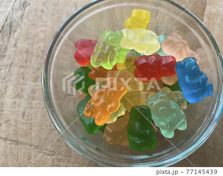 Gummy Bear Gummy Bear 77145439